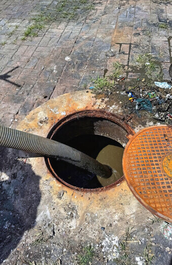 https://plumbermountlawley.com.au/uploads/2025/06/blocked-drains-256136.jpg