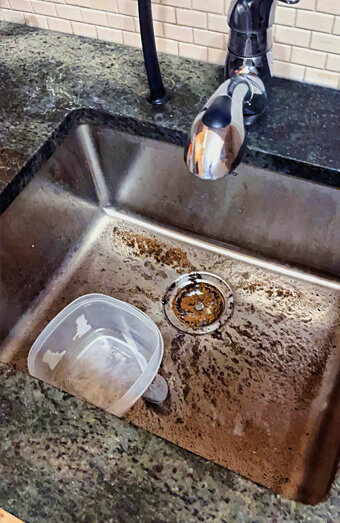 https://plumbermountlawley.com.au/uploads/2025/06/blocked-drains-459957.jpg
