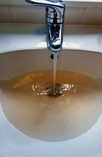 https://plumbermountlawley.com.au/uploads/2025/06/blocked-drains-905984.jpg